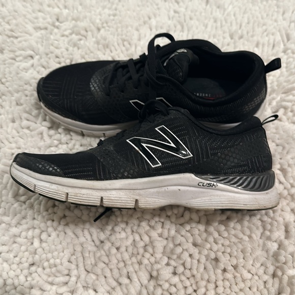 Women’s New Balance Sneakers - Picture 3 of 5